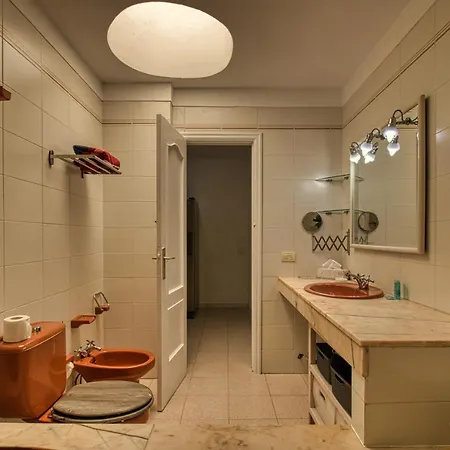 דירה - Sleeps 4 - Jacuzzi - Terrace - Pool *