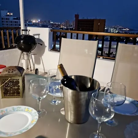 - Sleeps 4 - Jacuzzi - Terrace - Pool Playa Feñabe