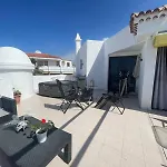 - Sleeps 4 - Jacuzzi - Terrace - Pool