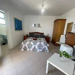 - Sleeps 4 - Jacuzzi - Terrace - Pool Apartament
