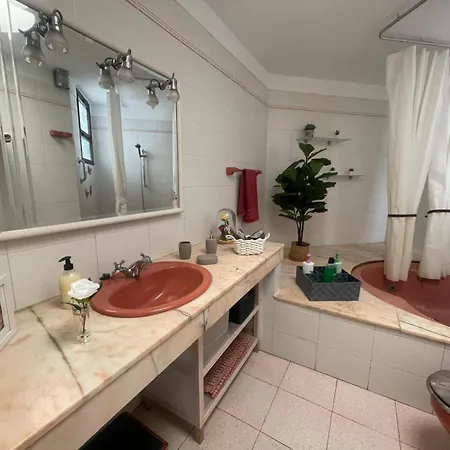- Sleeps 4 - Jacuzzi - Terrace - Pool Costa Adeje (Tenerife)