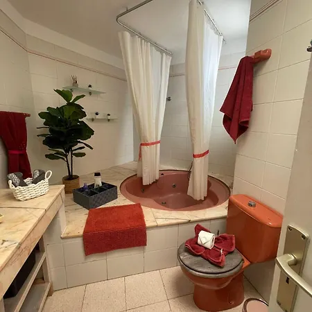 - Sleeps 4 - Jacuzzi - Terrace - Pool * Playa Feñabe