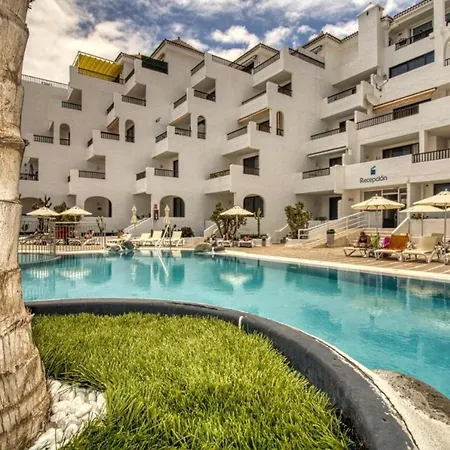 Penthous 2 Bed Room - Jacuzzi - Terrace - Pool