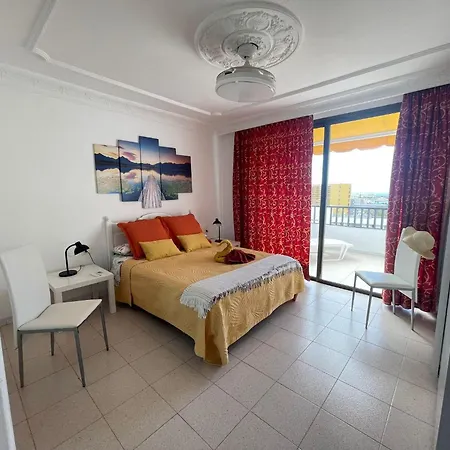 Apartmán - Sleeps 4 - Jacuzzi - Terrace - Pool Costa Adeje (Tenerife)