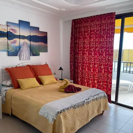 - Sleeps 4 - Jacuzzi - Terrace - Pool Lejlighed Costa Adeje (Tenerife)