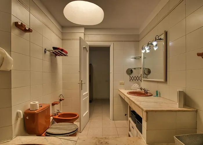 公寓 - Sleeps 4 - Jacuzzi - Terrace - Pool *