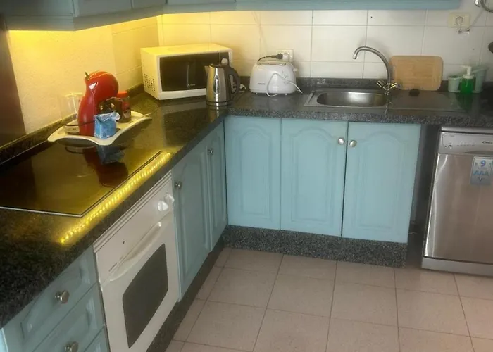 דירה - Sleeps 4 - Jacuzzi - Terrace - Pool